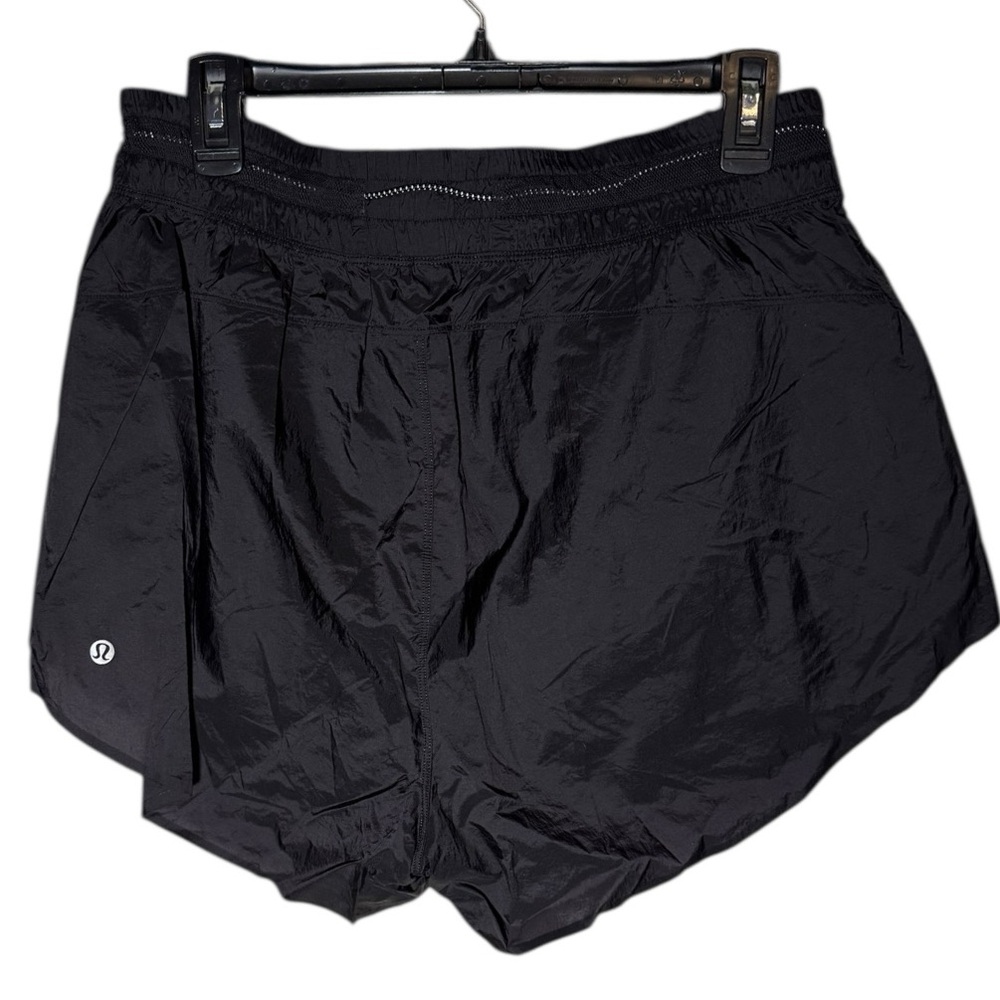 NWOT LULULEMON Step Out Black Packable High Rise 3" Shorts Size 12 - Picture 5 of 14